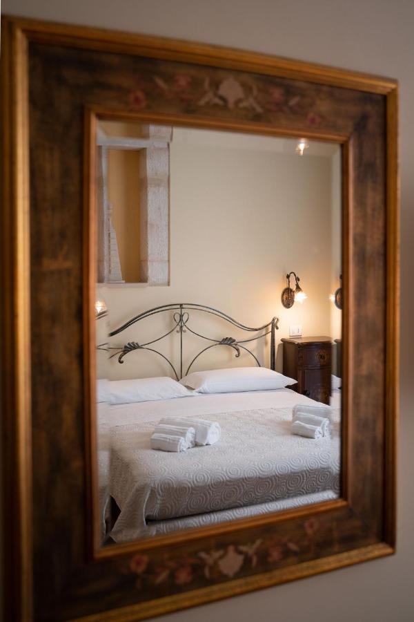 Ares Rooms Ortigia Syracuse Buitenkant foto