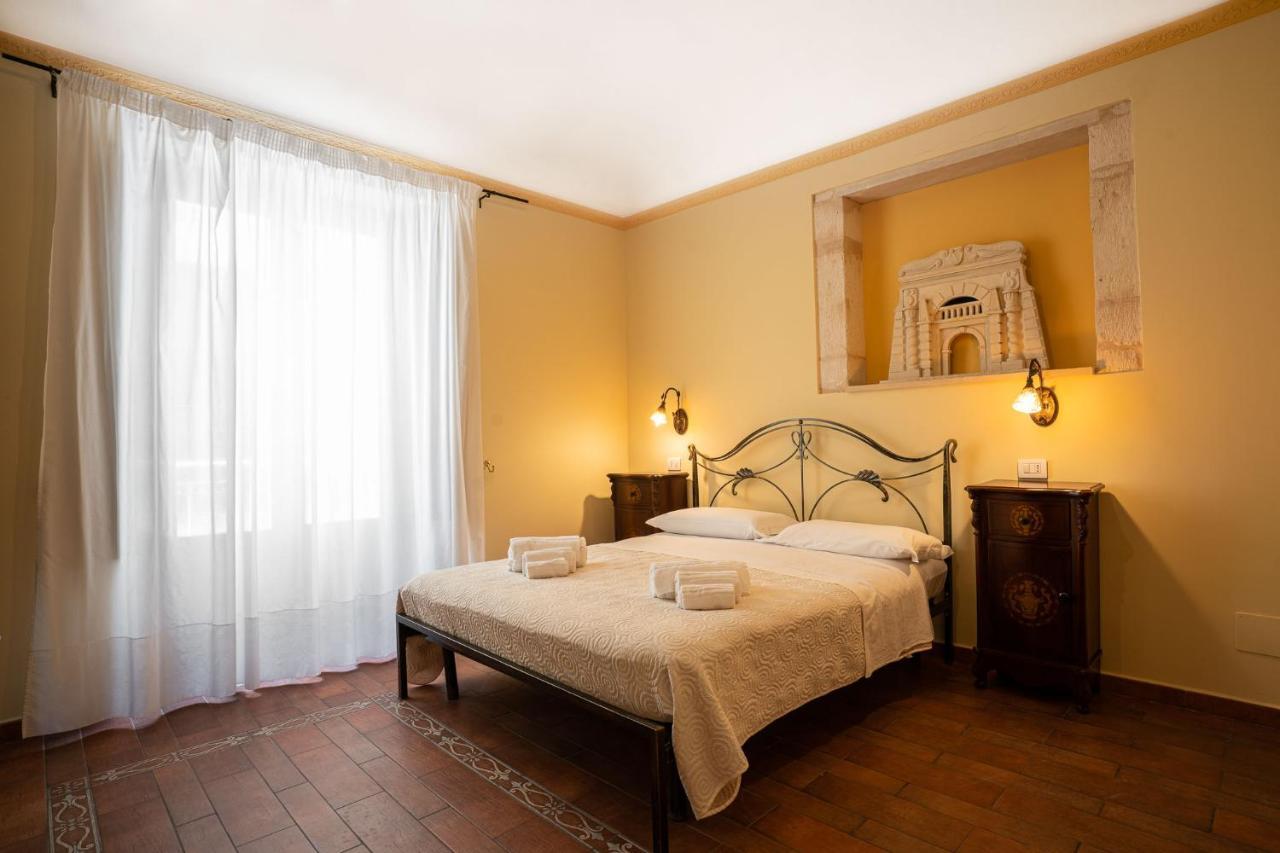 Ares Rooms Ortigia Syracuse Buitenkant foto